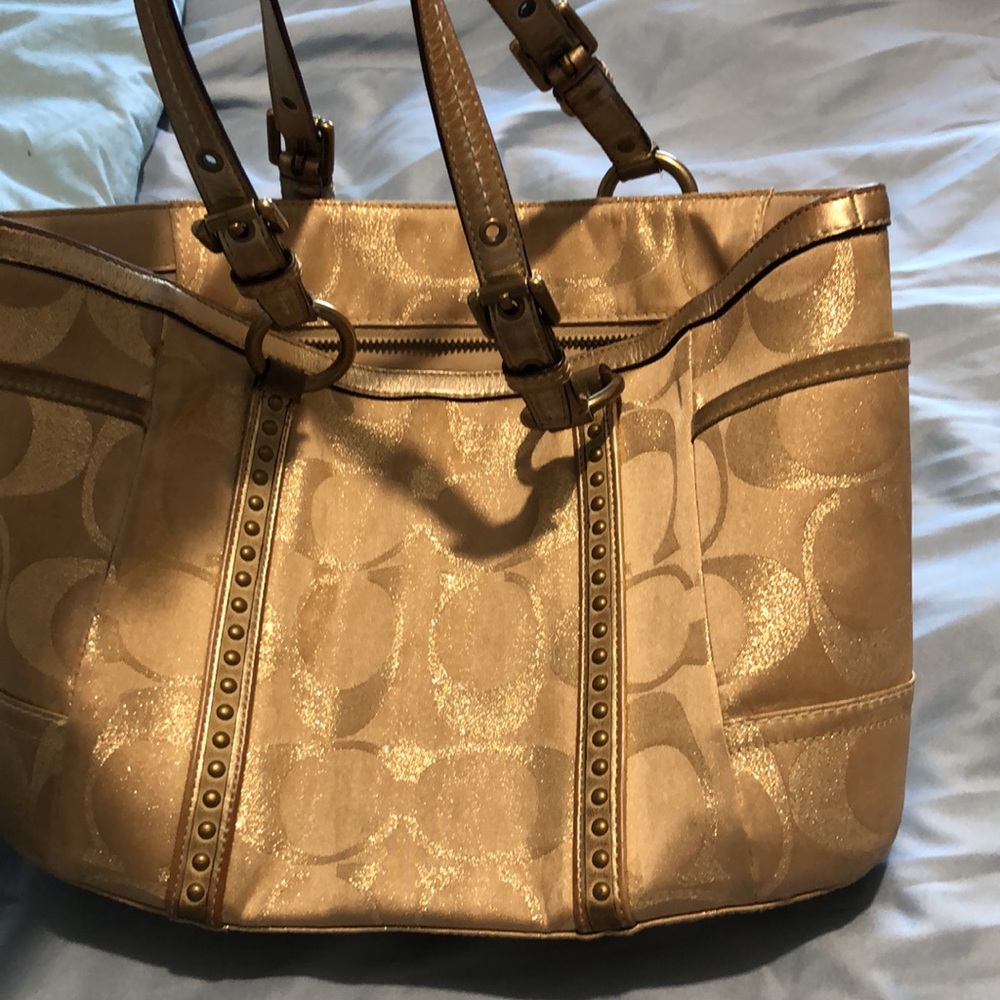 Coach Handbag - Picture 6 of 6